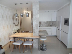 Infostays María Zambrano, Malaga
